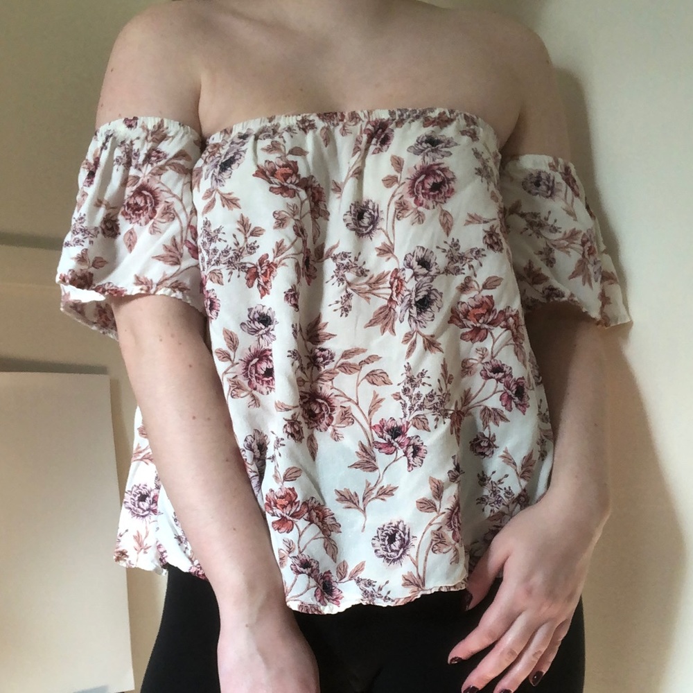 Floral top